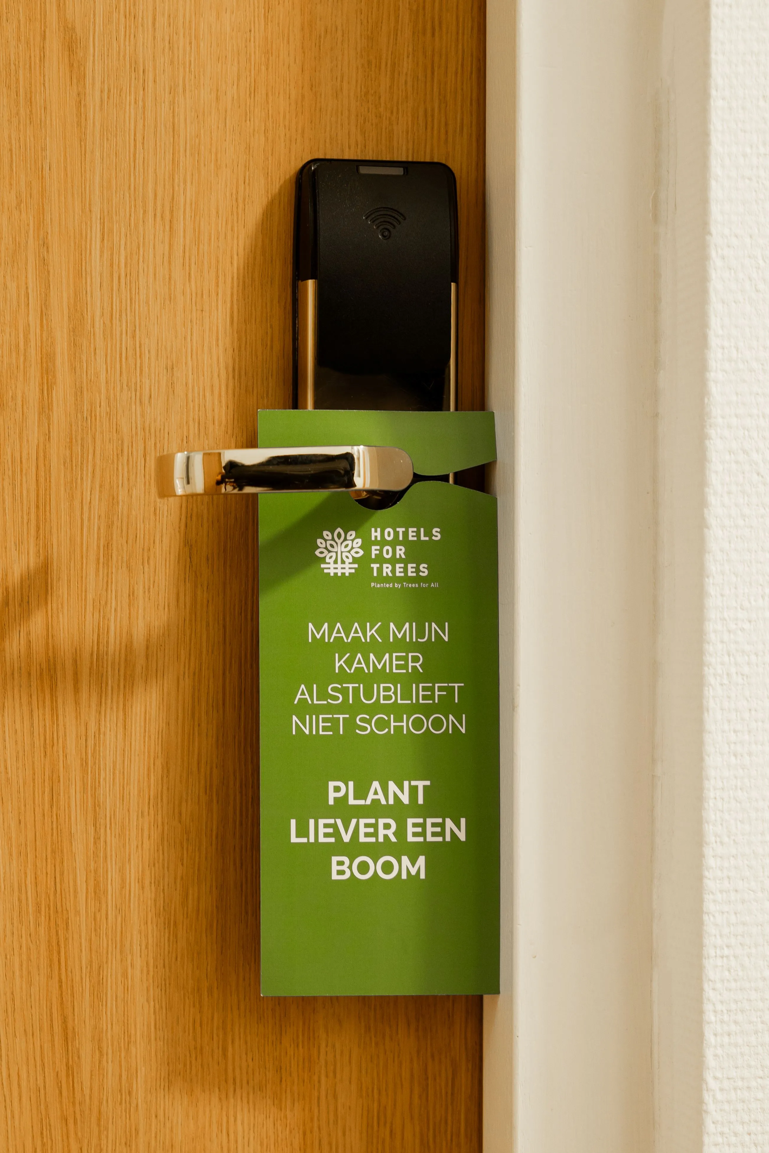 hotels for trees voorkant